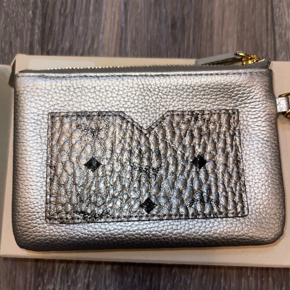 Nwt MCM Coin/Card case